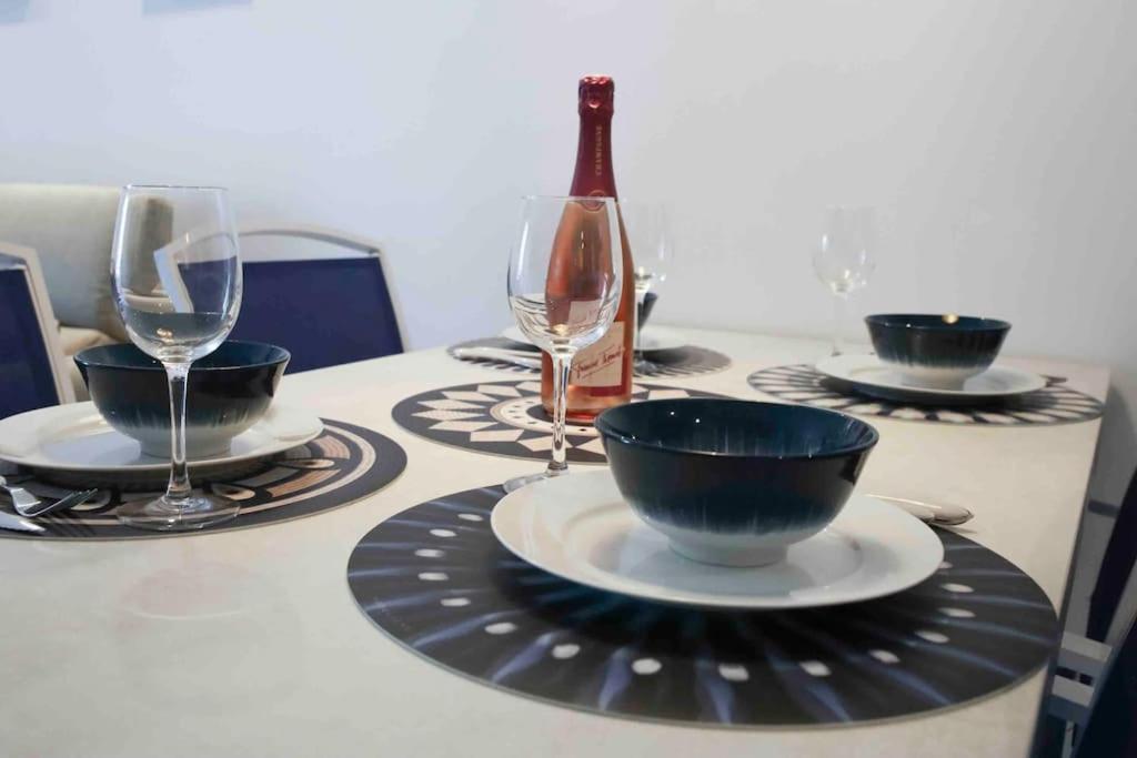 Appartement Piscine Tennis Acces Prive Plage Joia Sanary-sur-Mer Luaran gambar