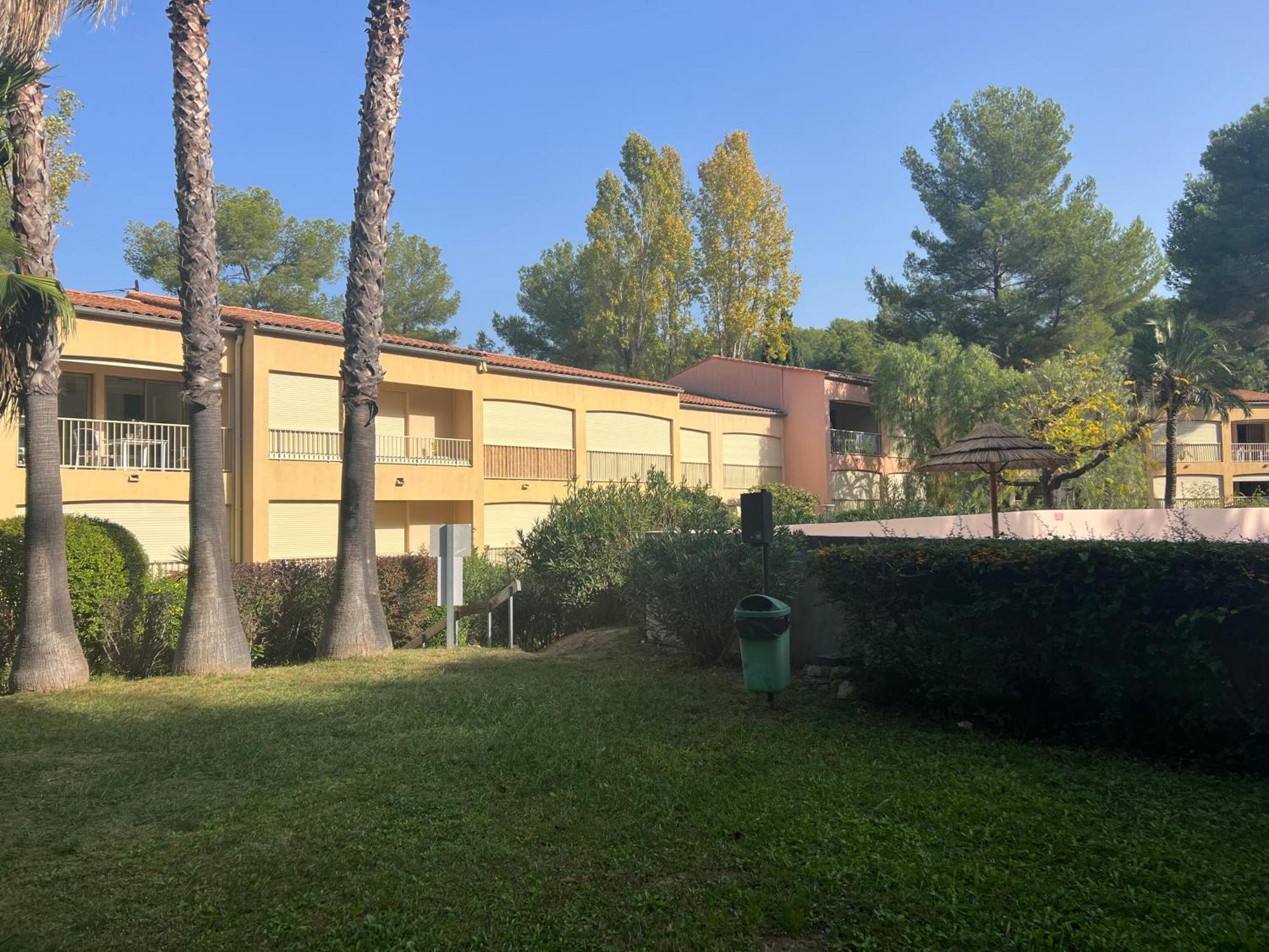 Appartement Piscine Tennis Acces Prive Plage Joia Sanary-sur-Mer Luaran gambar
